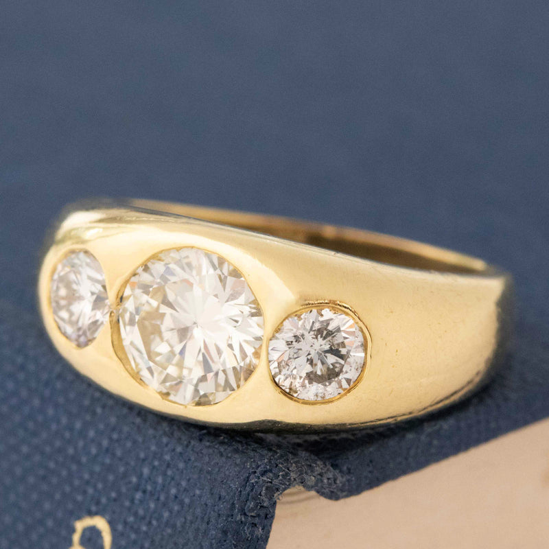1.36ctw Round Brilliant Cut Diamond Trilogy Gypsy Ring