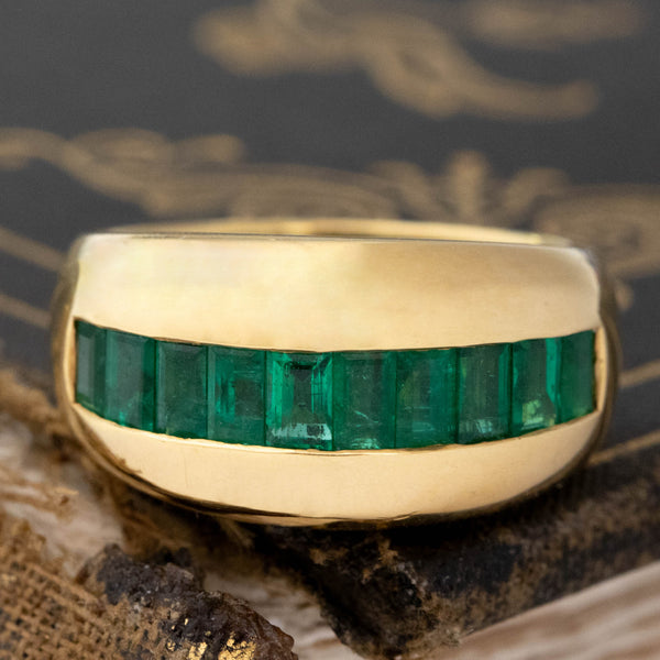 1.20ctw Vintage Emerald Dome Band