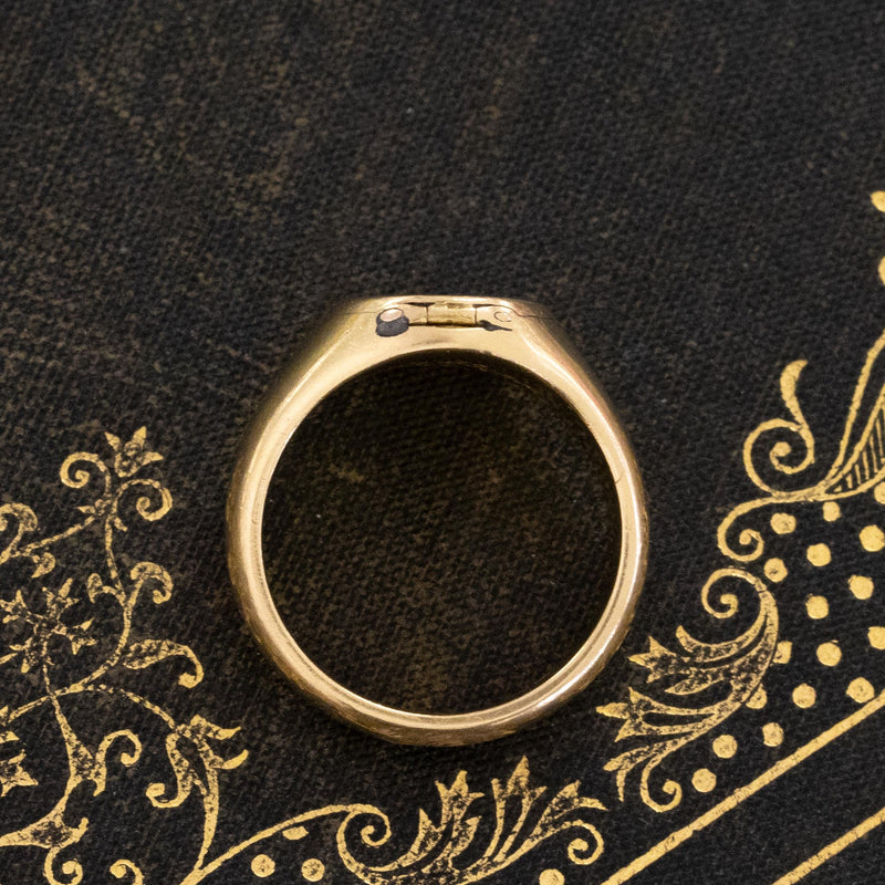 Antique Signet Locket Ring, English