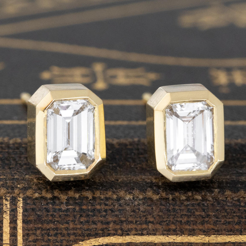 1.05ctw Emerald Cut Diamond Stud Earrings